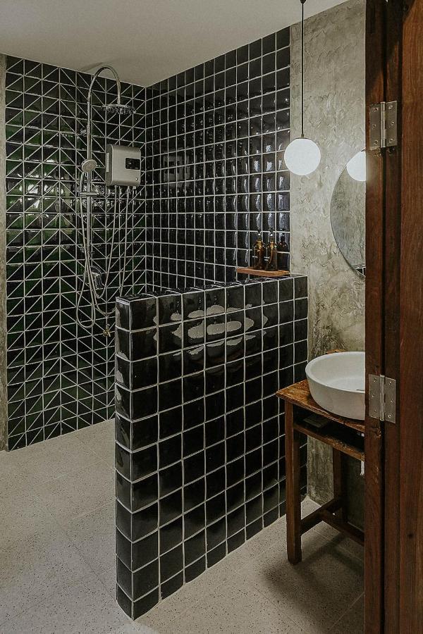Baan Lek Villa Чантабури Экстерьер фото